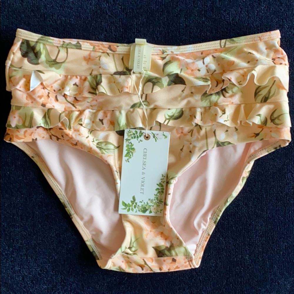 Chelsea & Violet Highwaisted Bottoms